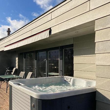 Ravila Puhkemaja Kuressaare Exterior foto